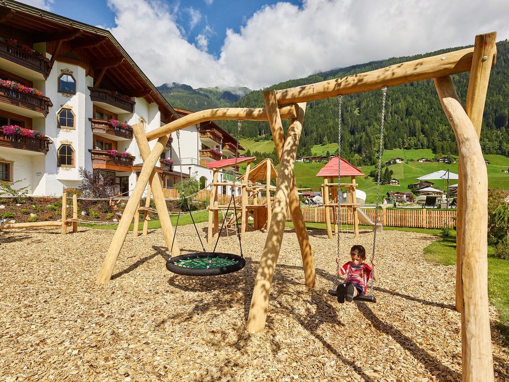 Alpeiner - Nature Resort Tirol Neustift im Stubaital Kültér fotó