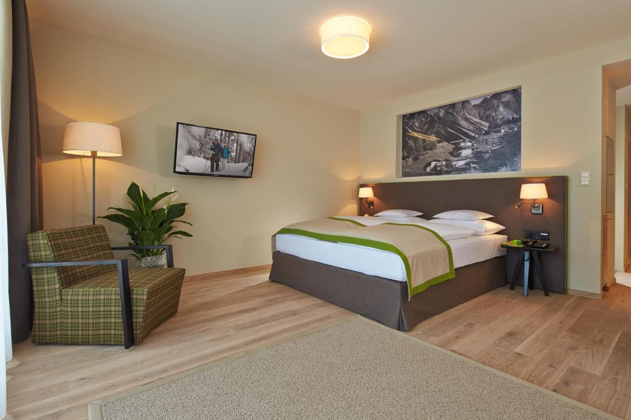 Alpeiner - Nature Resort Tirol Neustift im Stubaital Szoba fotó